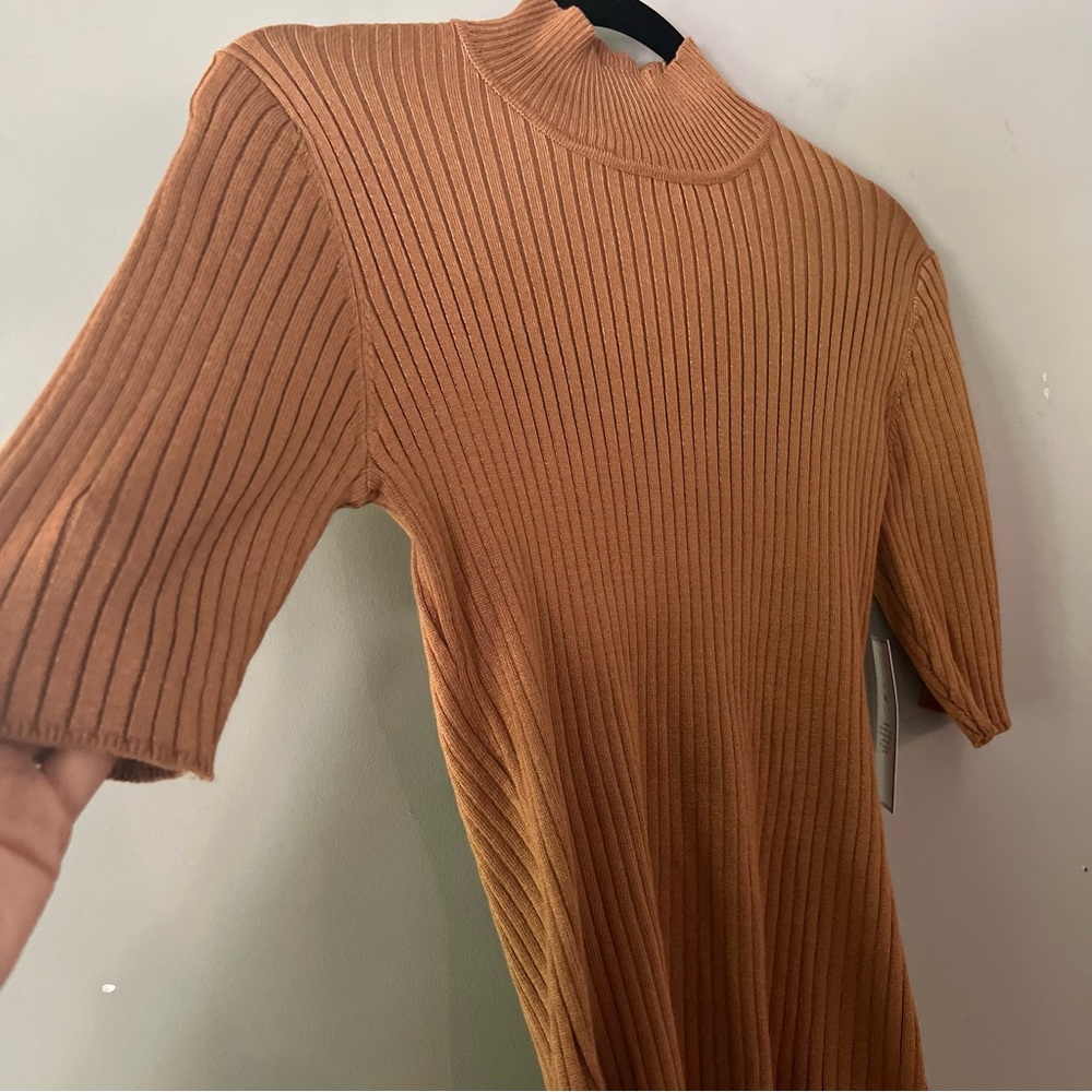 Madison Grey Sweater - Picture 2 of 6